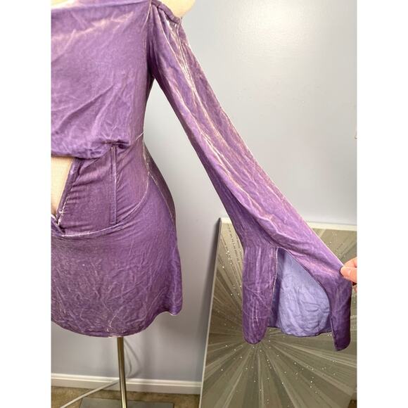 Kim Shui Off the Shoulder Velvet Cutout Mini Dress in Lilac Size Small - Picture 8 of 9
